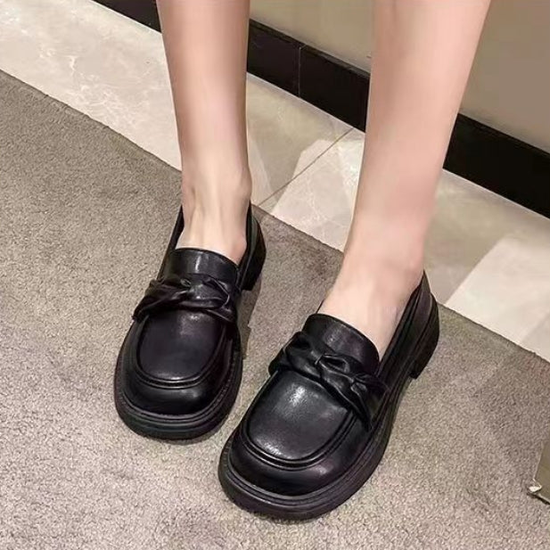 Zapatos planos de piel para las cuatro estaciones