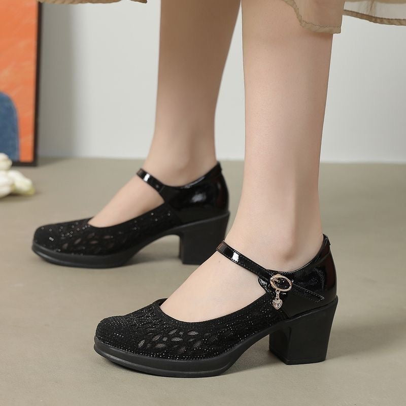 Sandalias de malla hueca