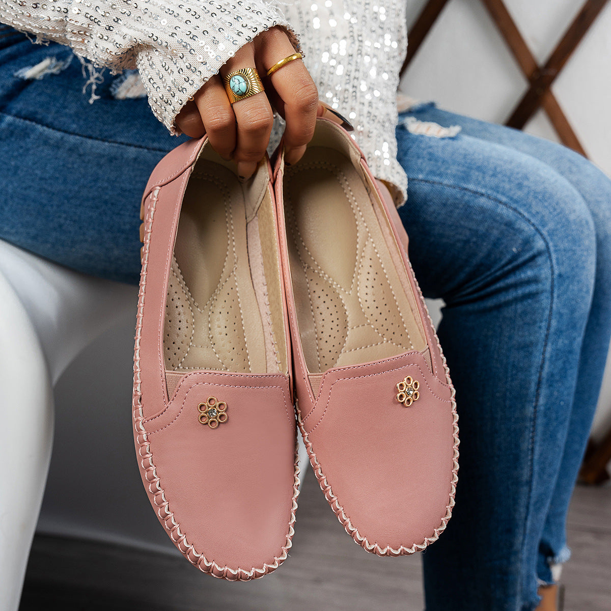 Mocasines planos cosidos