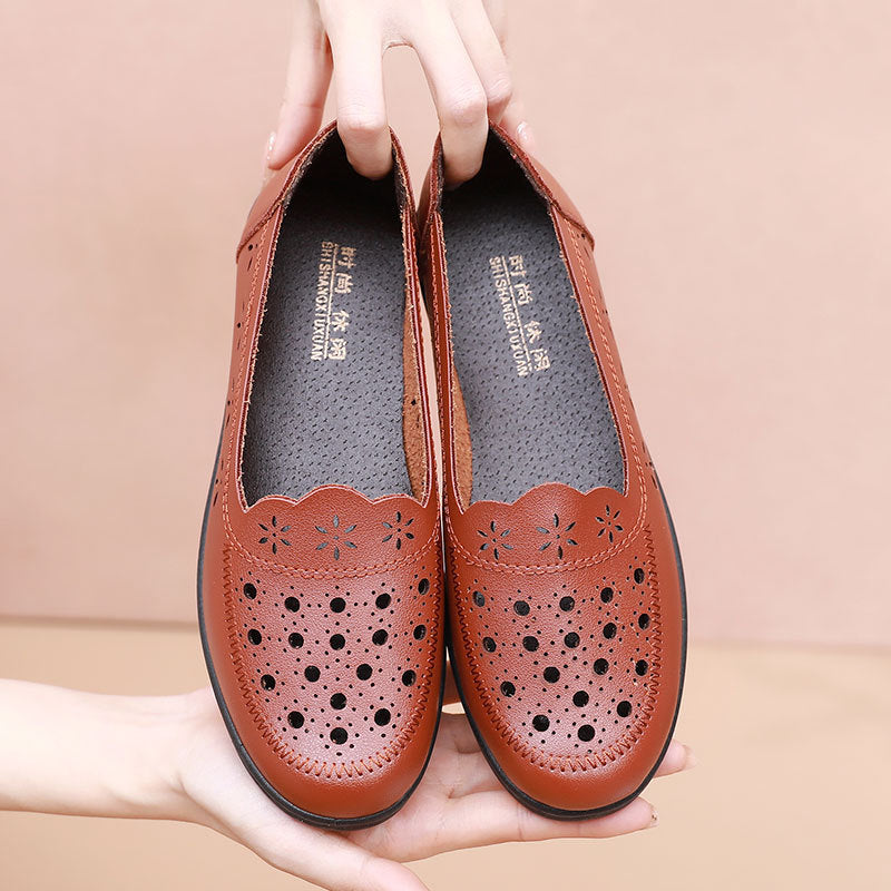 22025🔥Zapatos de cuero con suela blanda hueca