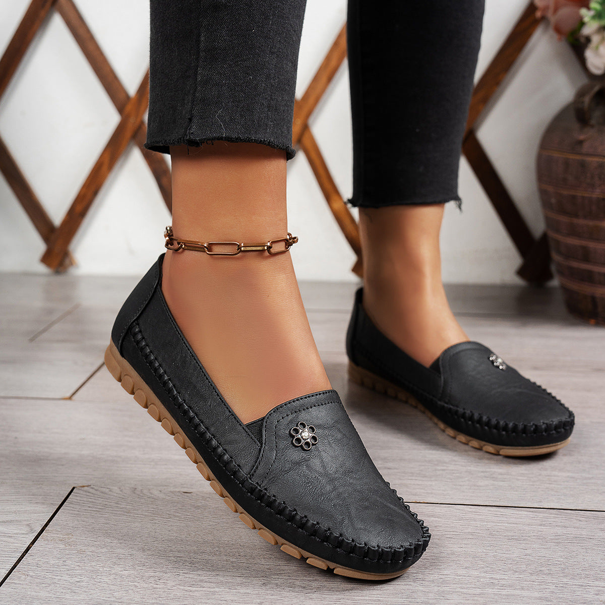 Mocasines planos cosidos