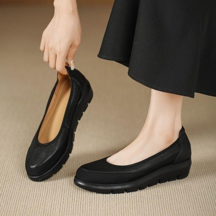 Zapatos de piel suave con punta redonda y plataforma