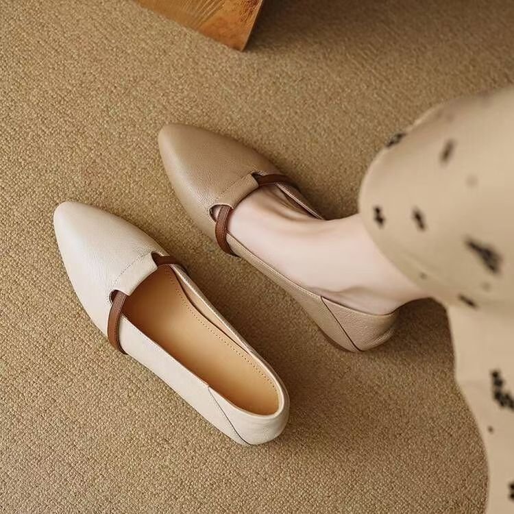 Zapatos bicolor de piel suave