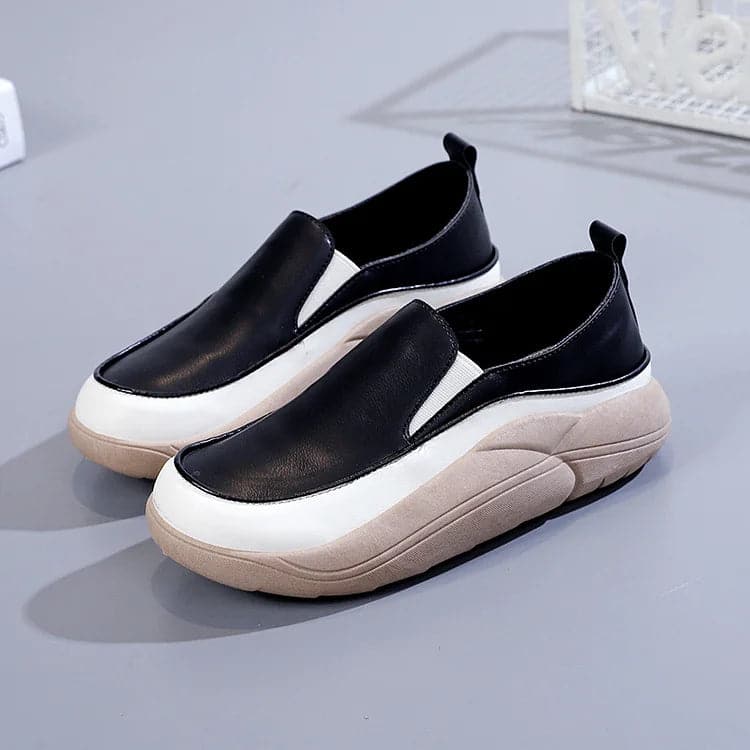 Zapatos bajos de piel con suela gruesa 2025
