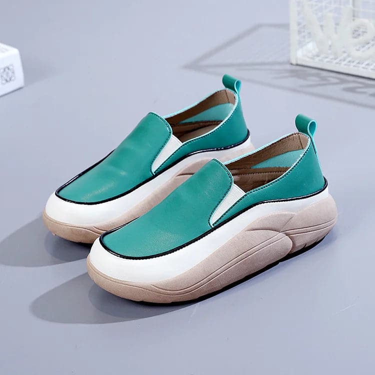 Zapatos bajos de piel con suela gruesa 2025