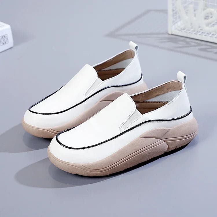 Zapatos bajos de piel con suela gruesa 2025