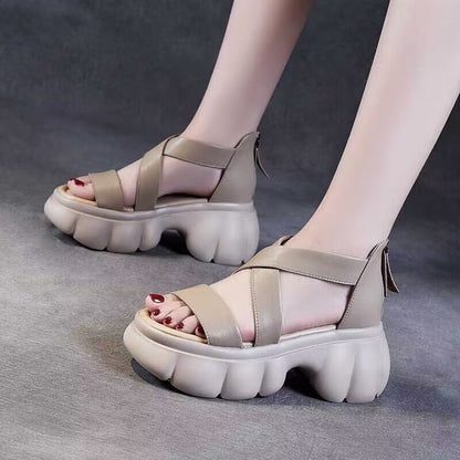 Sandalias romanas con aumento de altura