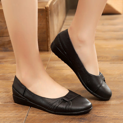 Zapatos cerrados de moda para mujer
