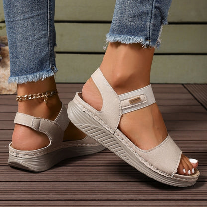 Sandalias casuales 2025
