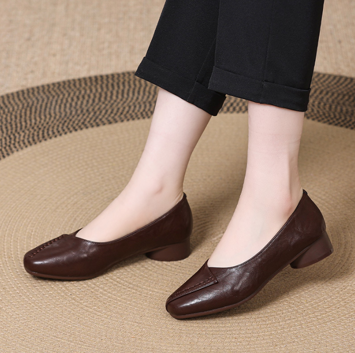 Zapatos de Piel Suave con Tacón Bajo