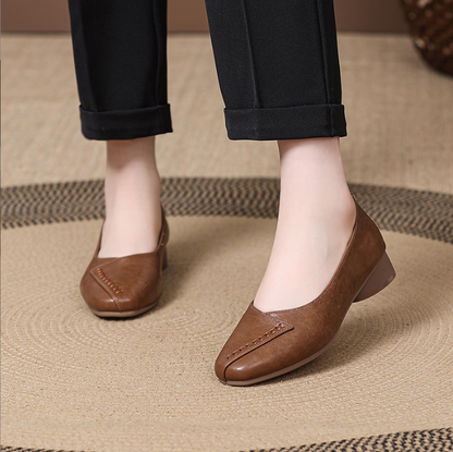 Zapatos de Piel Suave con Tacón Bajo