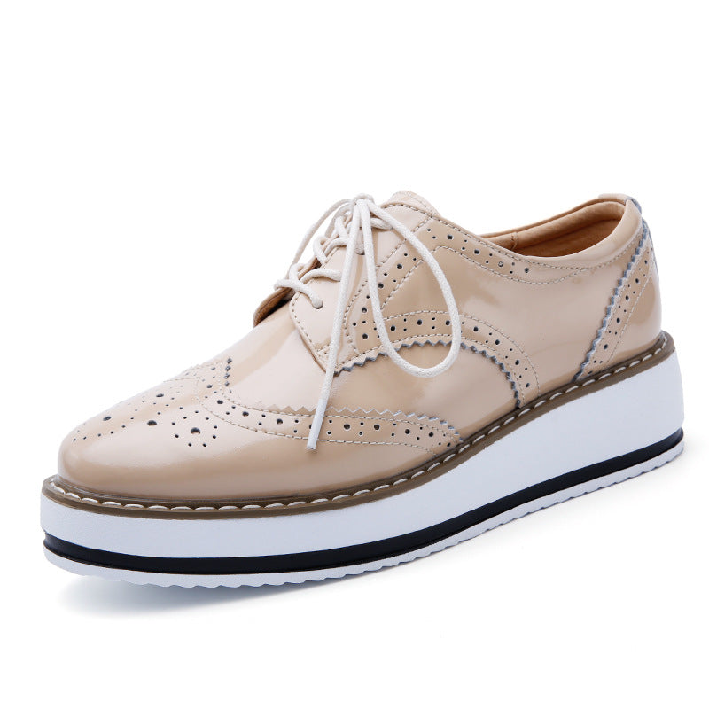 Zapatos brogue de estilo británico