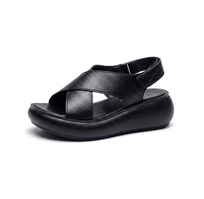 Sandalias con tiras en la parte posterior