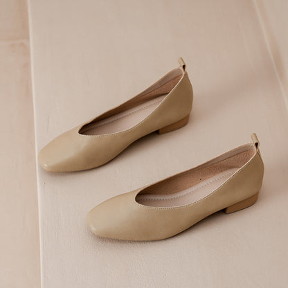 Zapatos de piel de res con tacón medio para mujer