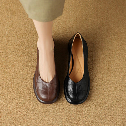 Zapatos de piel – tacón grueso, punta redonda, suela suave