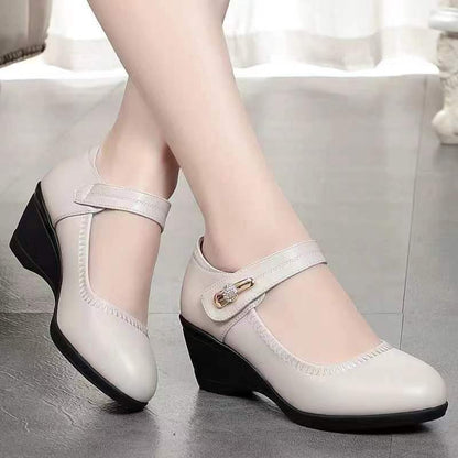 Zapatos de piel de suela blanda de alta calidad 2025
