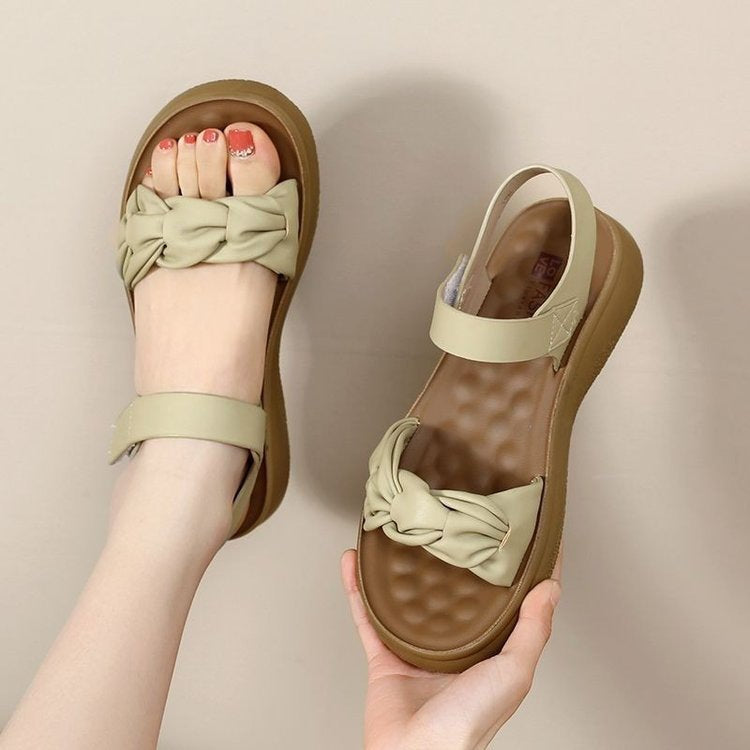 Sandalias de playa con tacón medio y suela suave