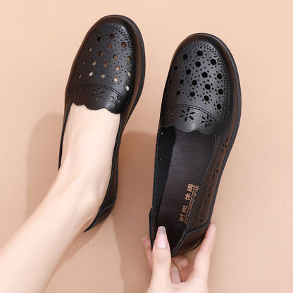 22025🔥Zapatos de cuero con suela blanda hueca