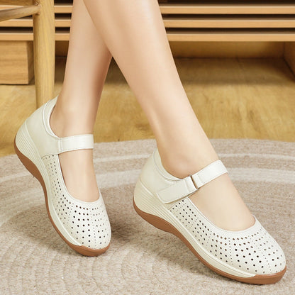 Zapatos de cuero huecos antideslizantes