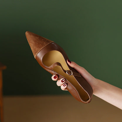 Zapatos planos de piel suave con punta afilada y estilo retro