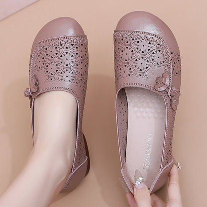 Zapatos de suela suave de goma flexible con perforaciones