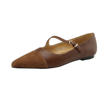 Zapatos planos de piel suave con punta afilada y estilo retro