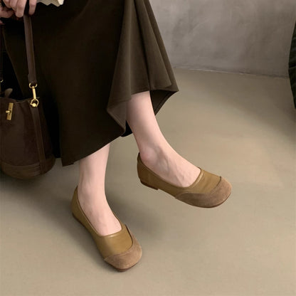 Zapatos planos de piel suave genuina