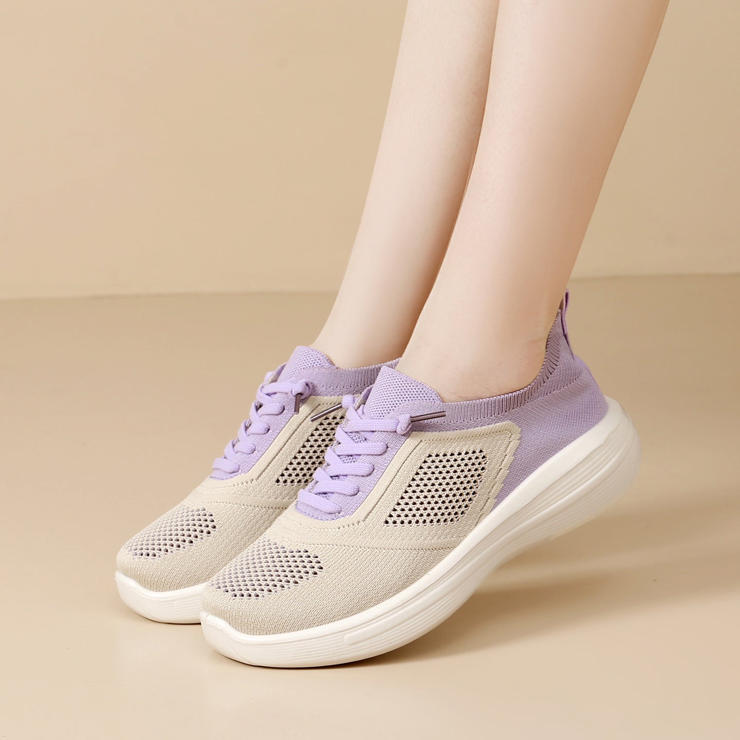 Zapatos deportivos de malla con punta redonda y suela suave