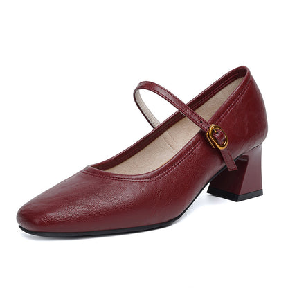 Zapatos de piel suave con tacón grueso – Nuevo