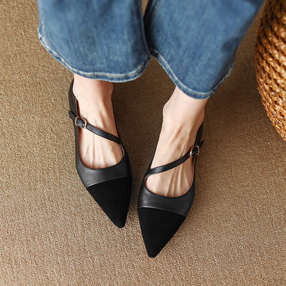 Zapatos planos de piel suave con punta afilada y estilo retro