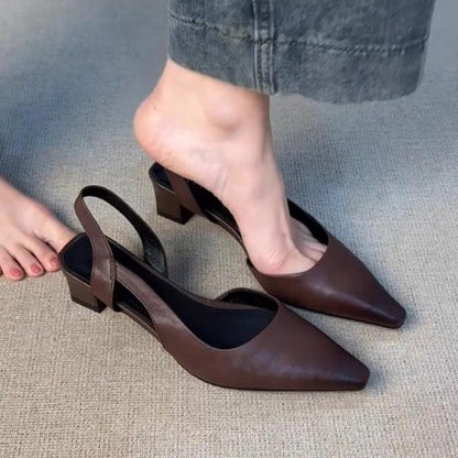 Sandalias – punta afilada, tacón grueso, minimalistas