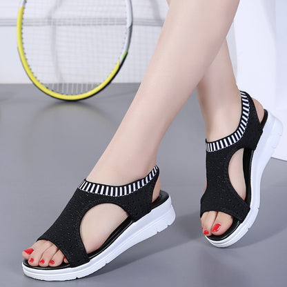Sandalias casuales con forma de boca de pez