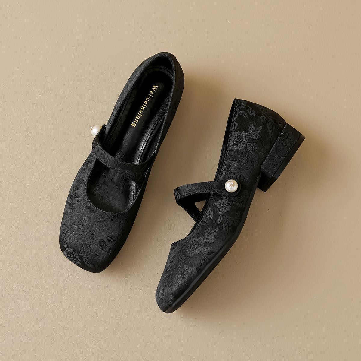 Zapatos de muletas de seda para mujer