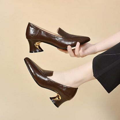 elegantes tacones altos