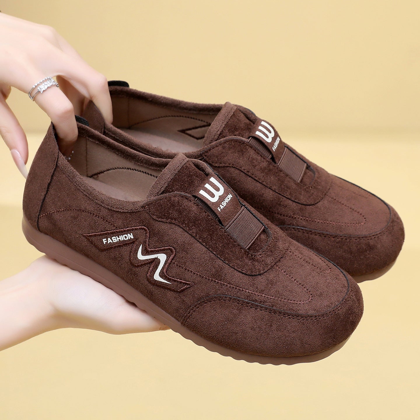 Zapatos casuales de suela suave que no cansan-2