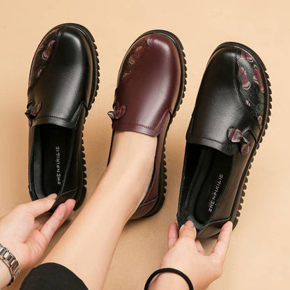 Mocasines piel suave suela gruesa
