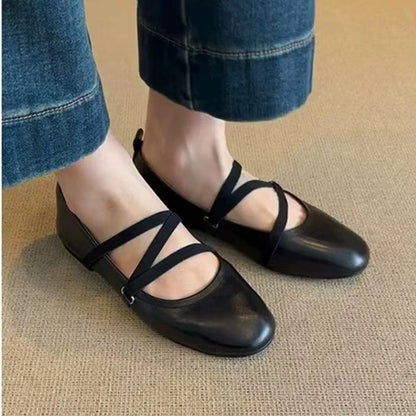 Zapatos Mary Jane planos con estilo retro
