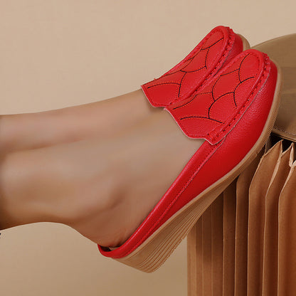 Zapatos casuales de piel genuina con tacón de cuña