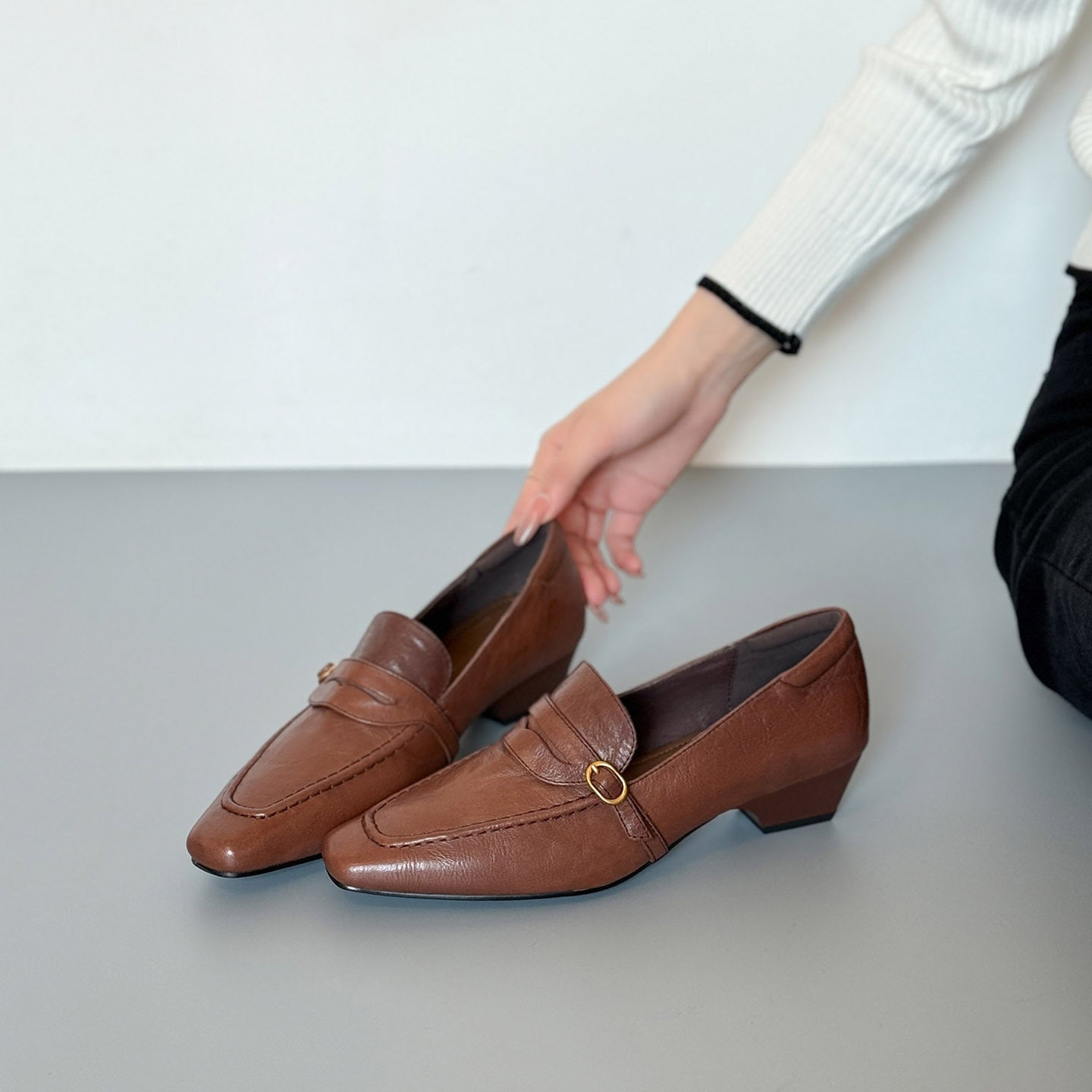 Zapatos de piel genuina estilo retro – versátiles y combinan con todo