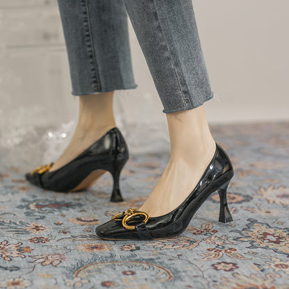 Tacones de corte bajo estilo moderno – Nuevo