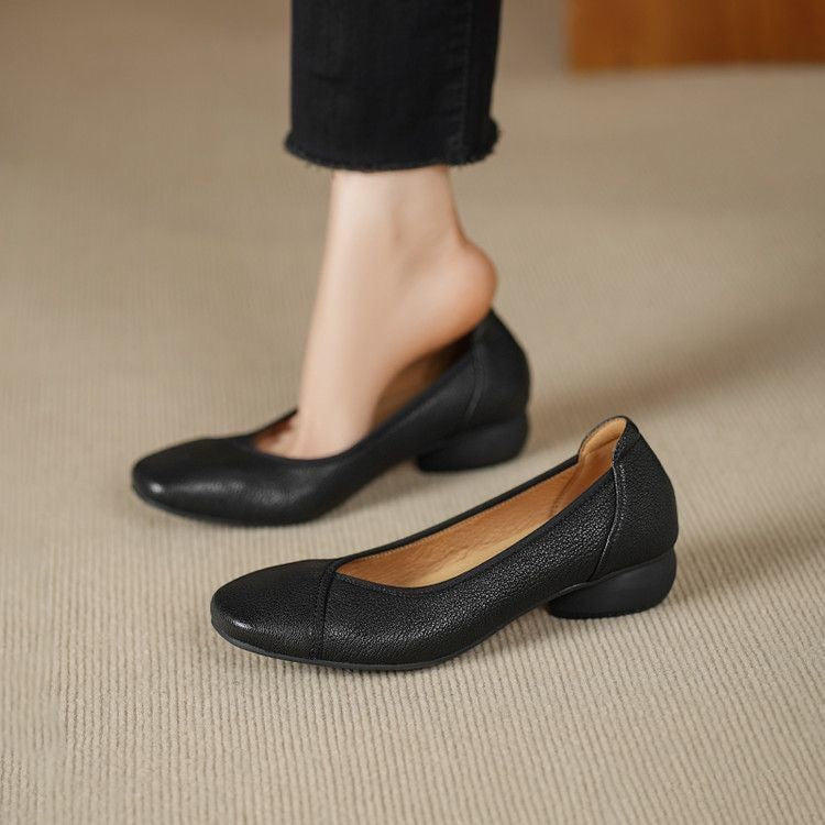 Zapatos de piel con punta cuadrada, corte bajo y suela suave