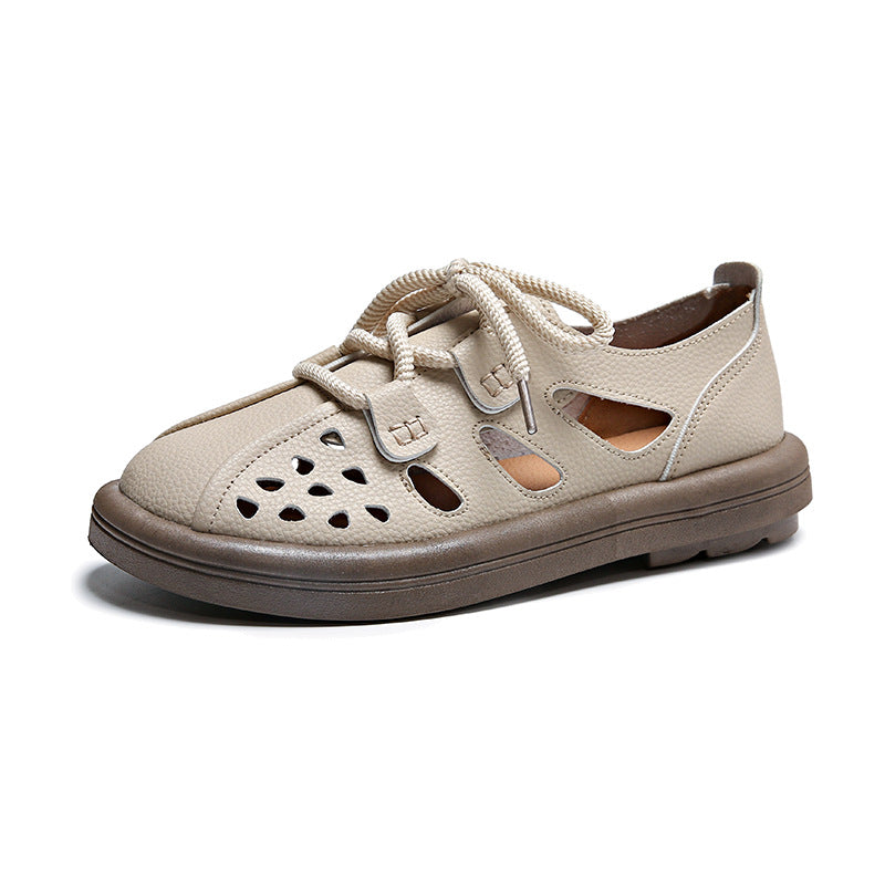 Sandalias ligeras con diseño calado