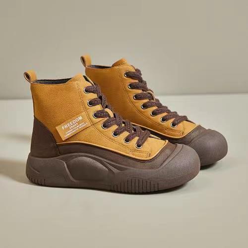 Botas Martin de cuero con alzas