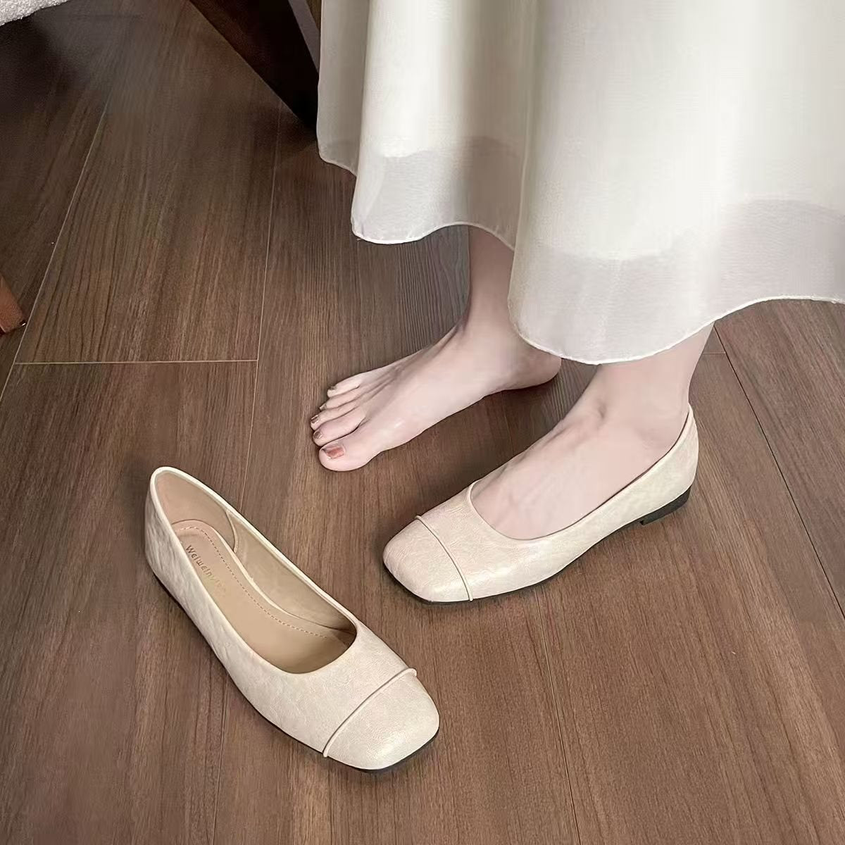Zapatos casuales de piel sencillos y versátiles