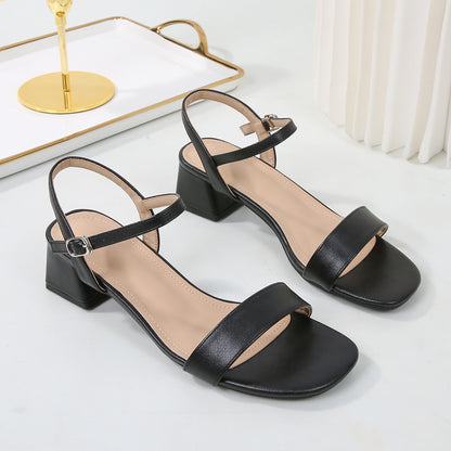 Sandalias de una tira de diseño sencillo