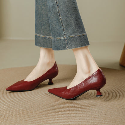 Tacones de punta afilada estilo francés