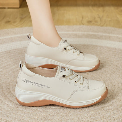 Zapatos de plataforma de cuero con suela blanda