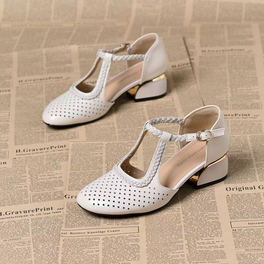 Zapatos piel suave – punta redonda, tacón grueso y calado