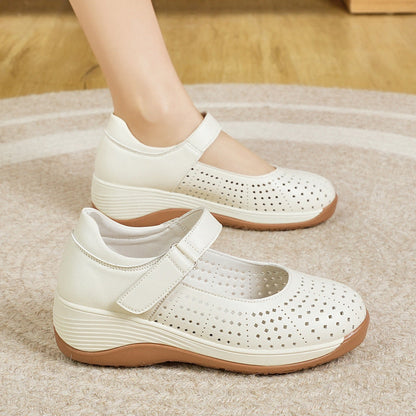 Zapatos de cuero huecos antideslizantes