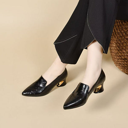 Zapatos de Piel Suave con Tacón Ancho y Punta Fina